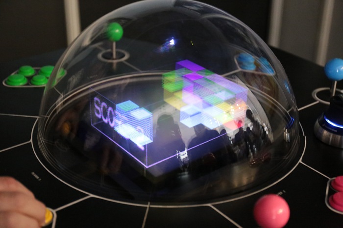 TGS 2018϶֤ʪΩαVoxon PhotonicsΥƥΥ